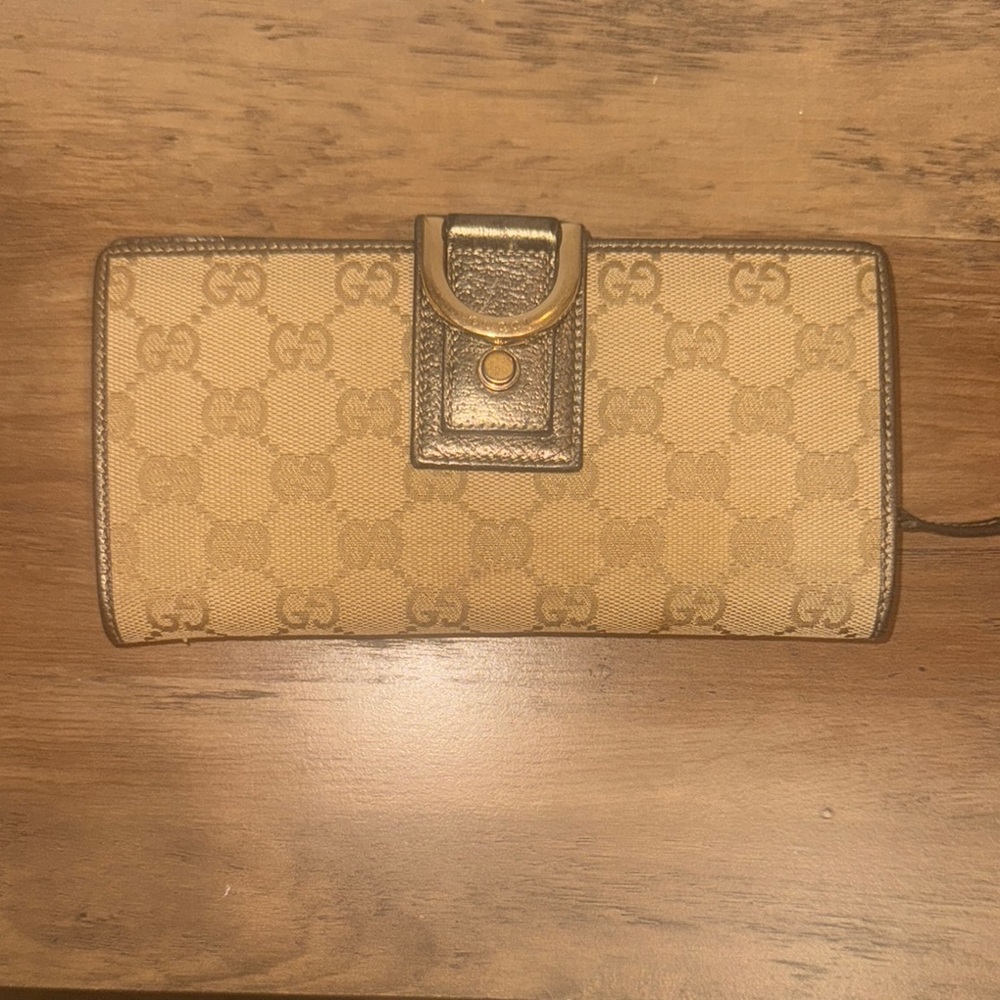 Gucci Tan and Brown Women's Bag